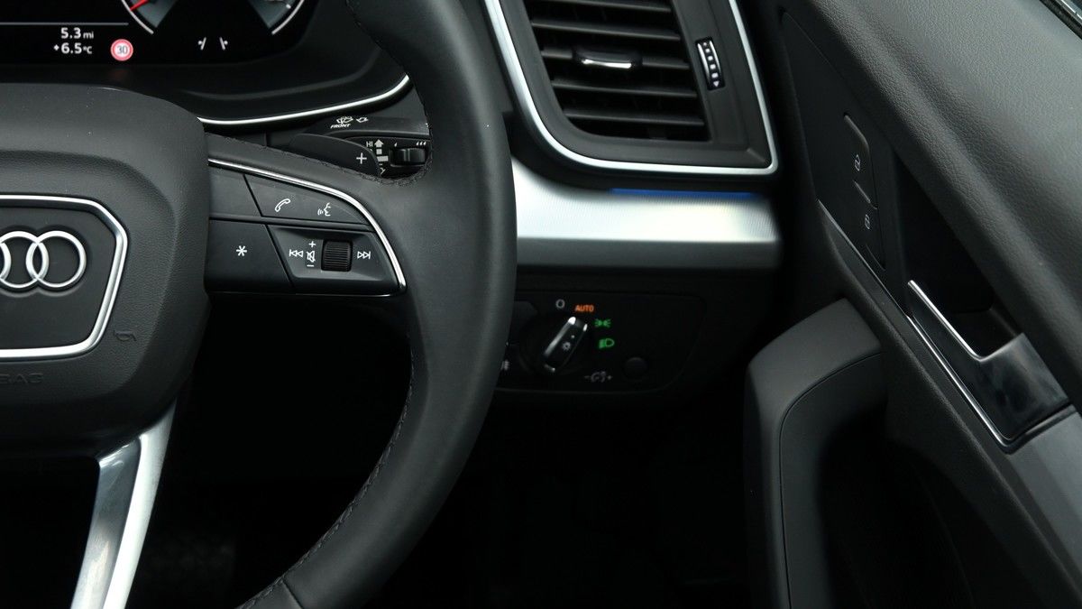 Audi Q5 Image 16