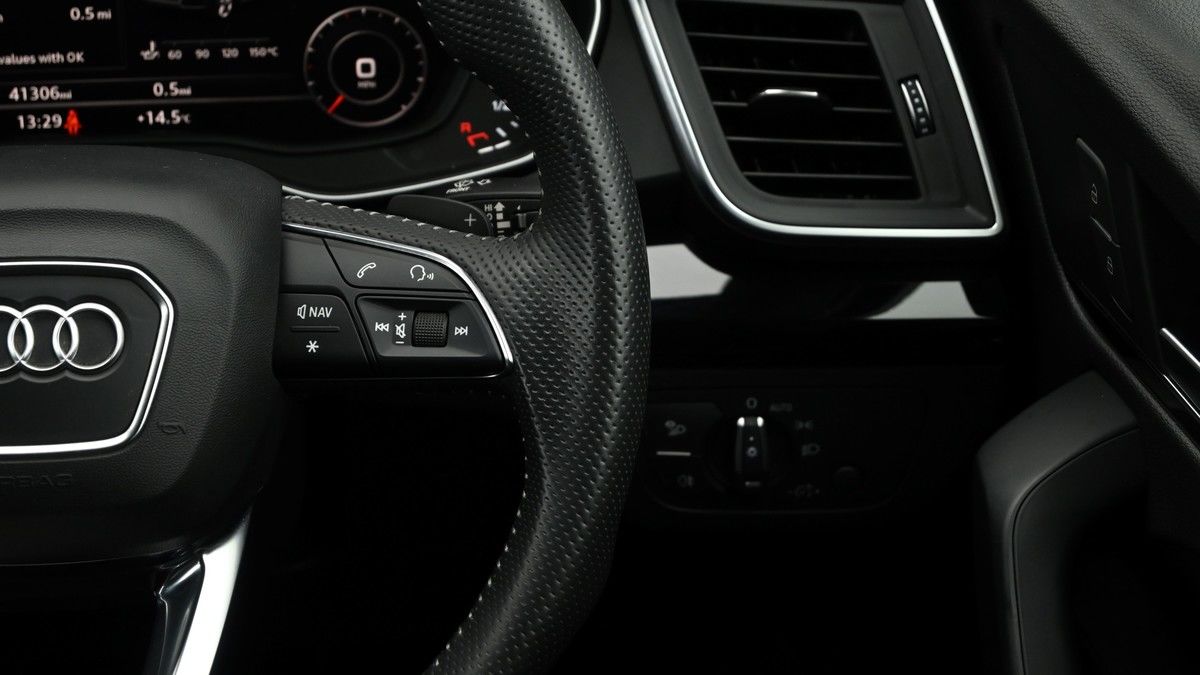 Audi Q5 Image 16