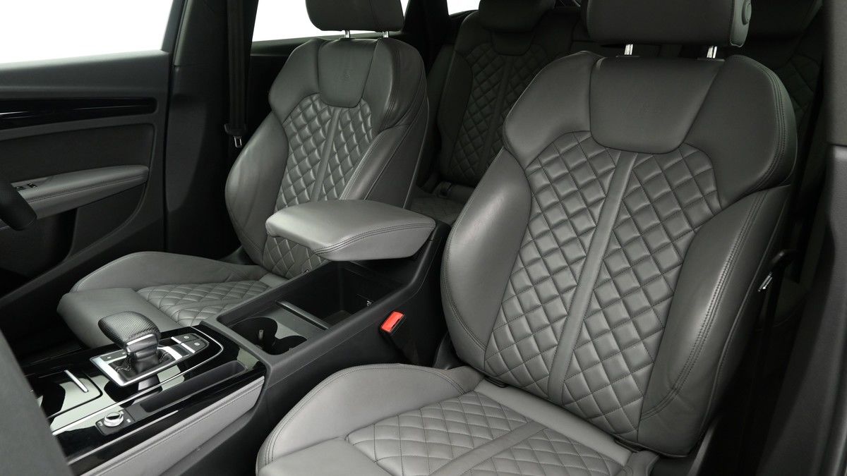 Audi Q5 Image 4