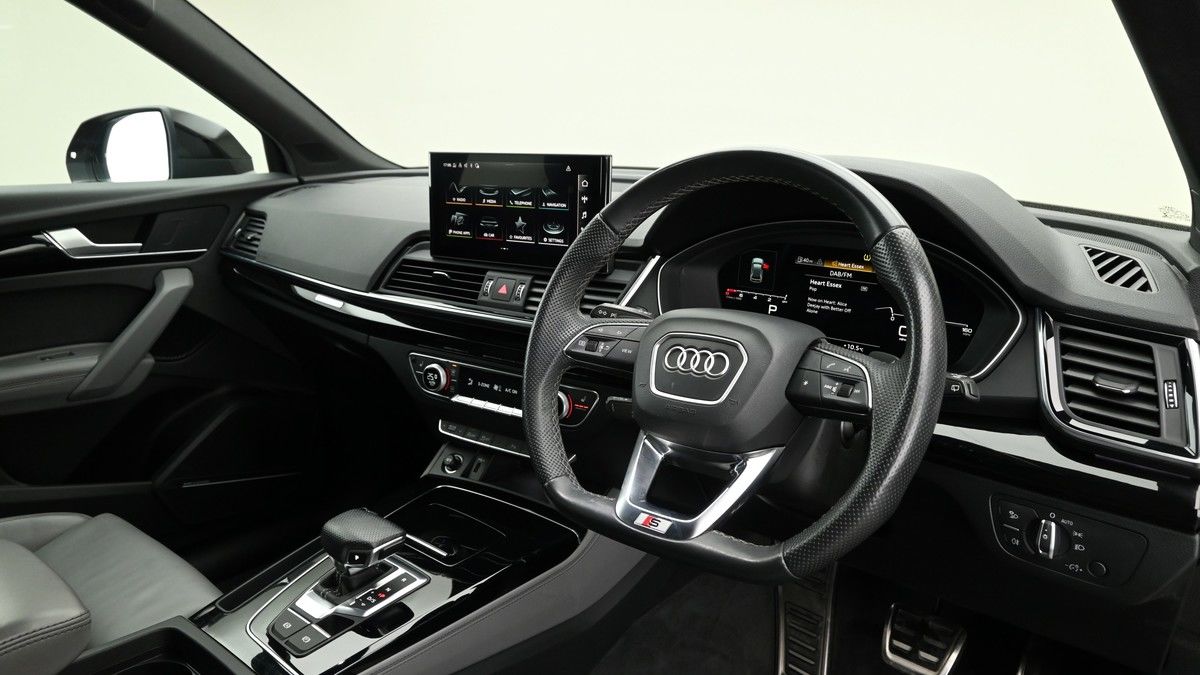 Audi Q5 Image 3