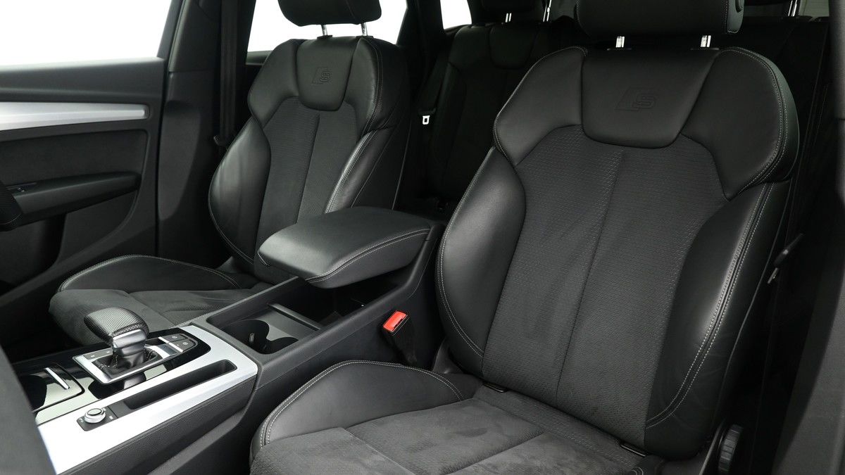 Audi Q5 Image 4