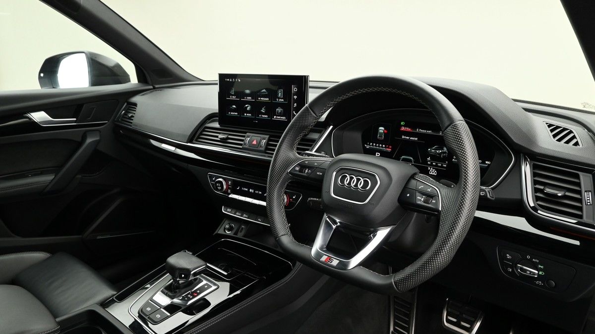 Audi Q5 Image 3