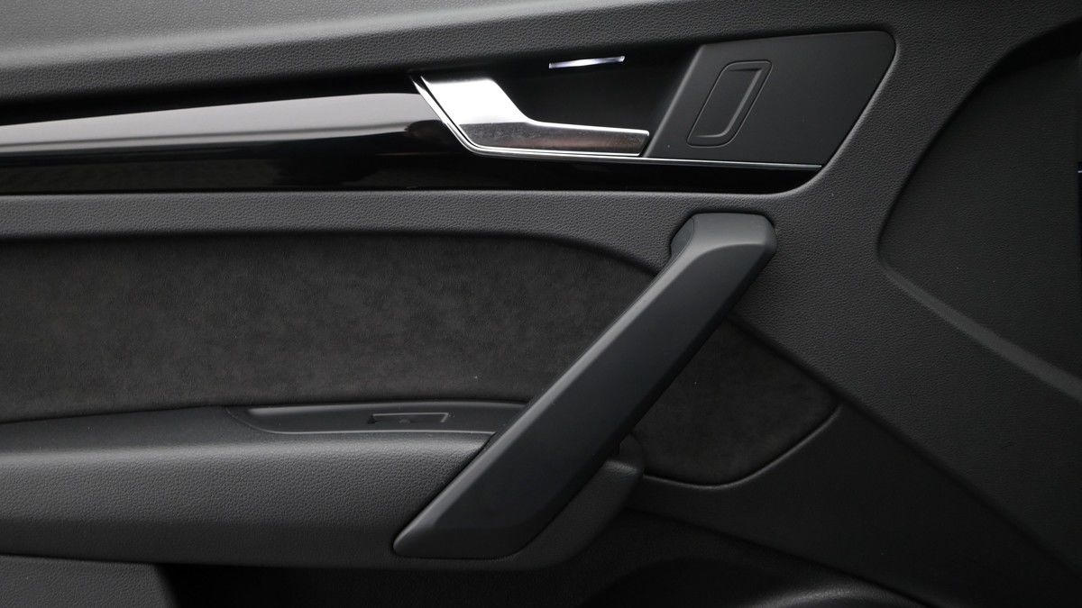 Audi Q5 Image 13