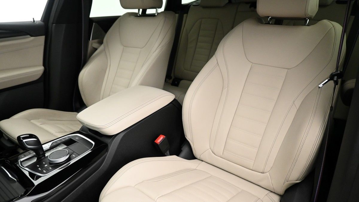 BMW X3 Image 3