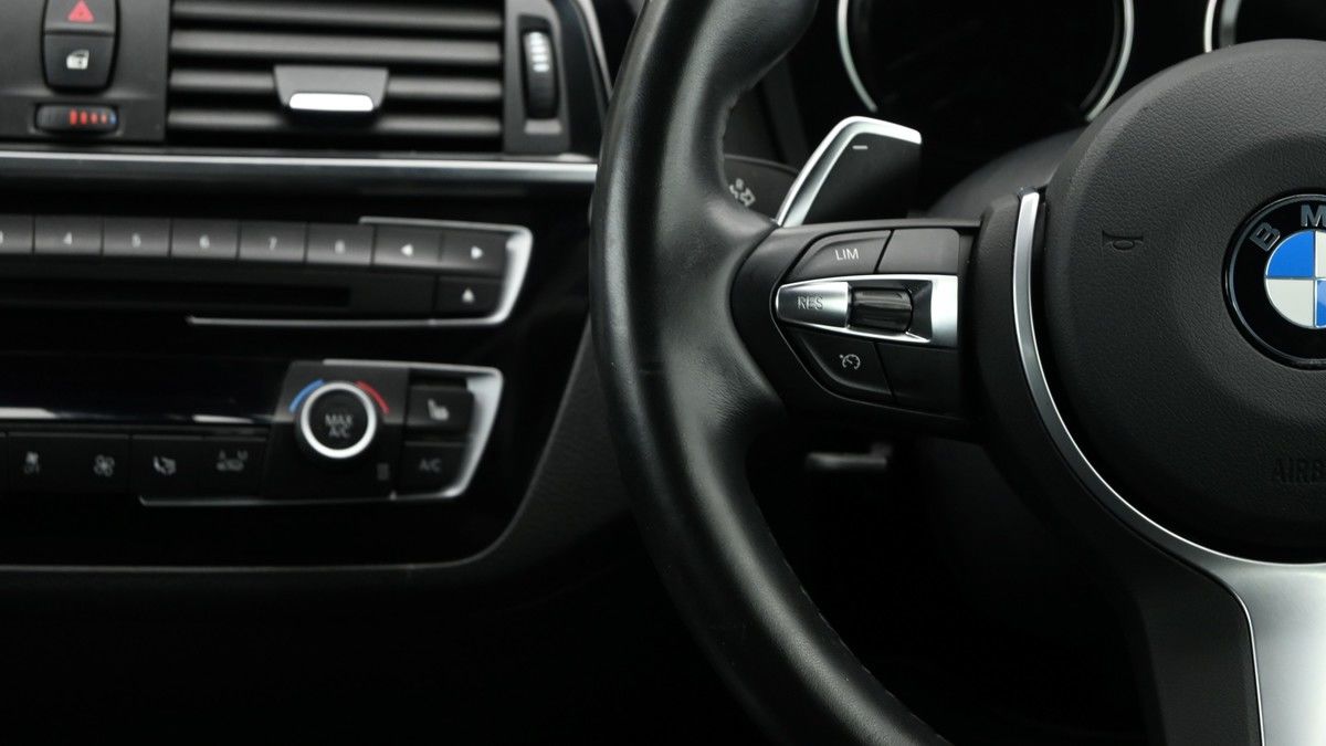 BMW 2 Series Image 15