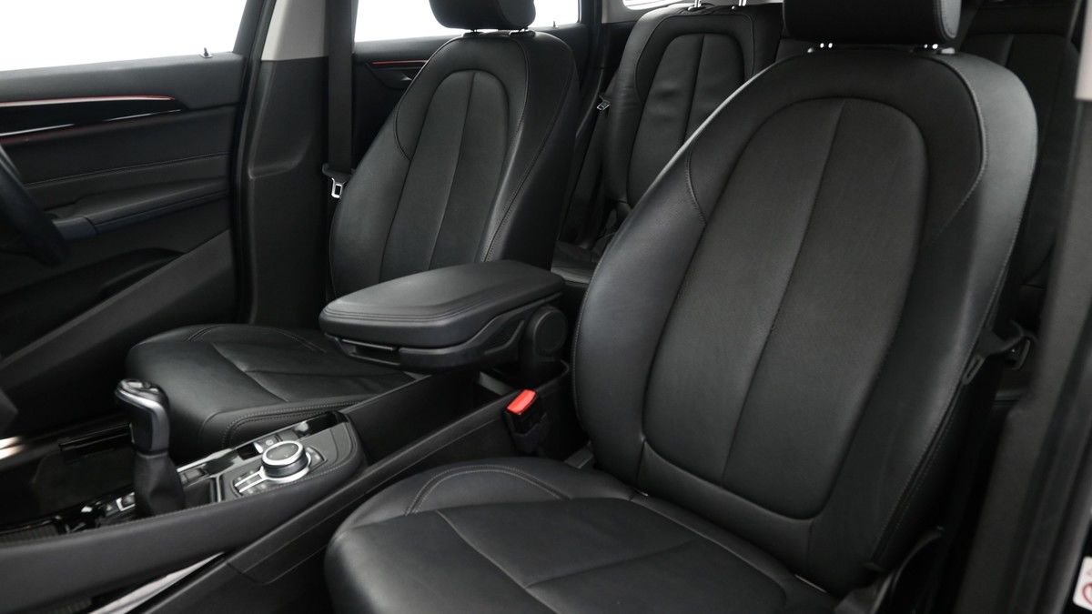 BMW X1 Image 4