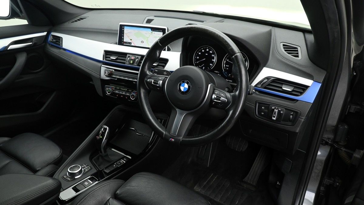 BMW X1 Image 2