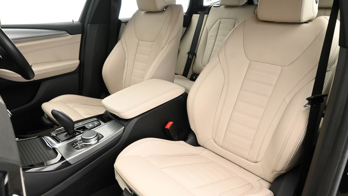 BMW X3 Image 4