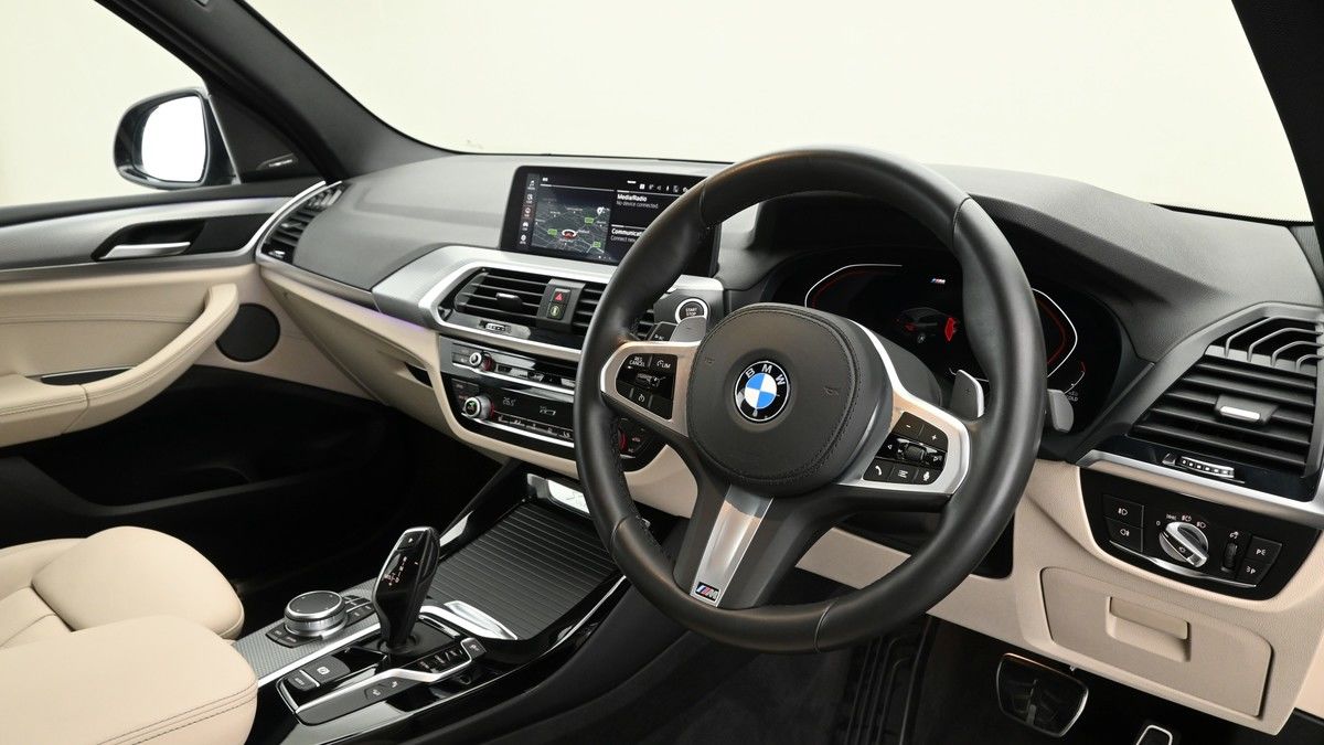 BMW X3 Image 3