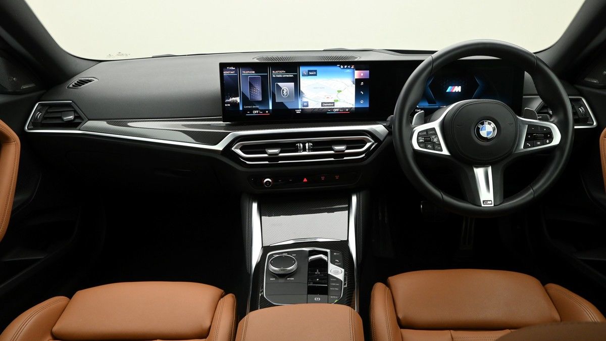 BMW 2 Series Image 14