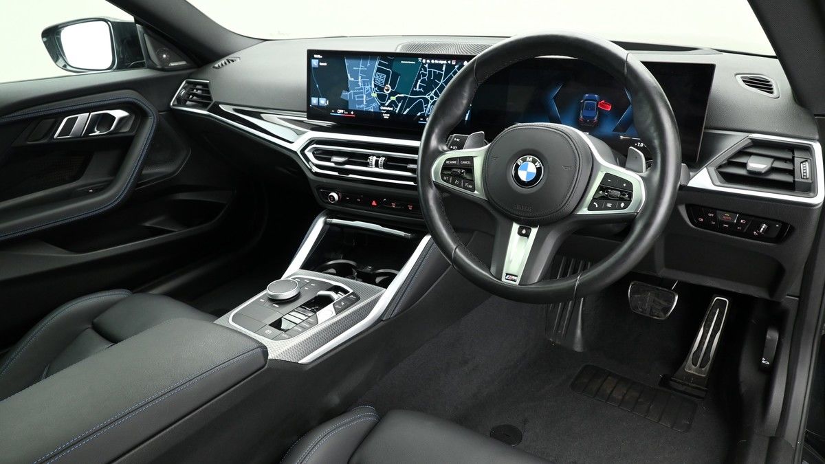 BMW 2 Series Image 3