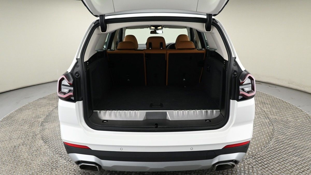 BMW X3 Image 9