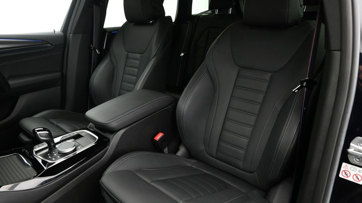 BMW X3 Image 4