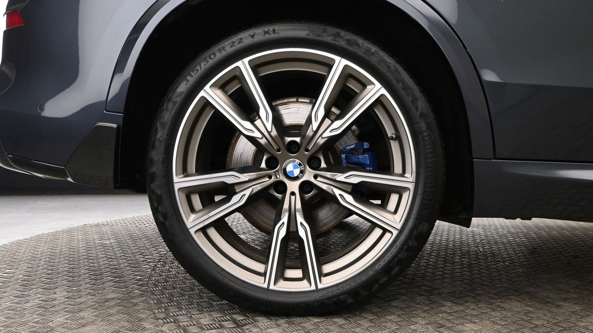 BMW X5 Image 9