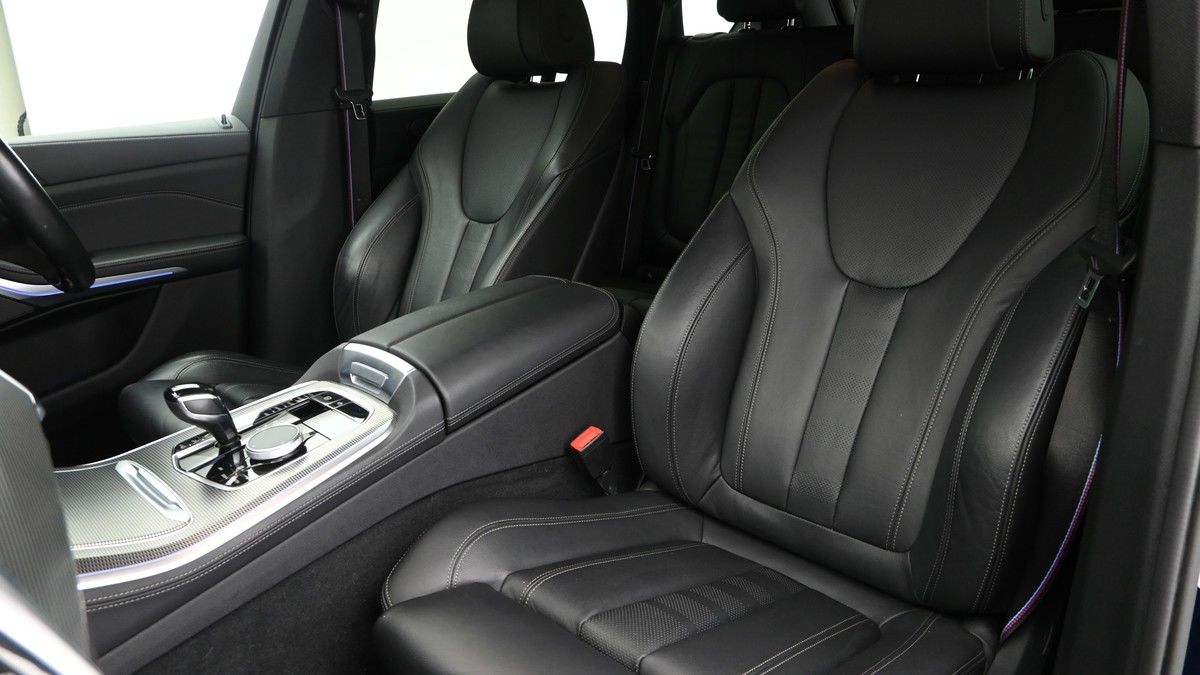 BMW X5 Image 4