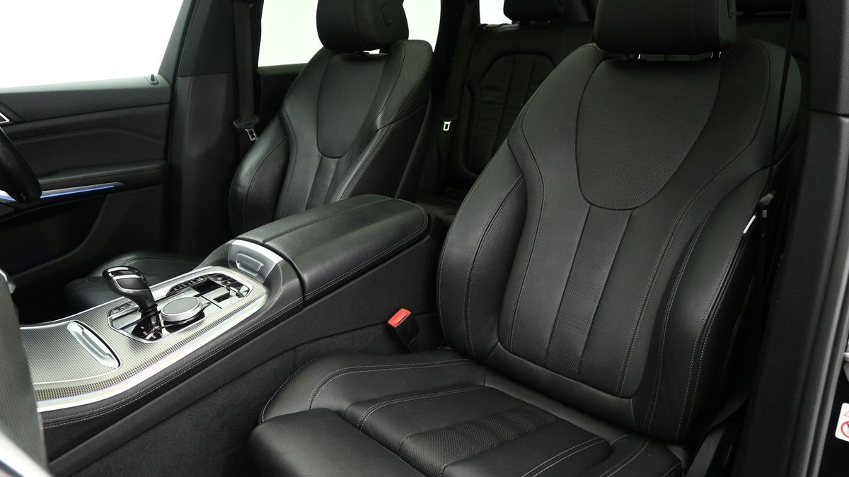 BMW X5 Image 4