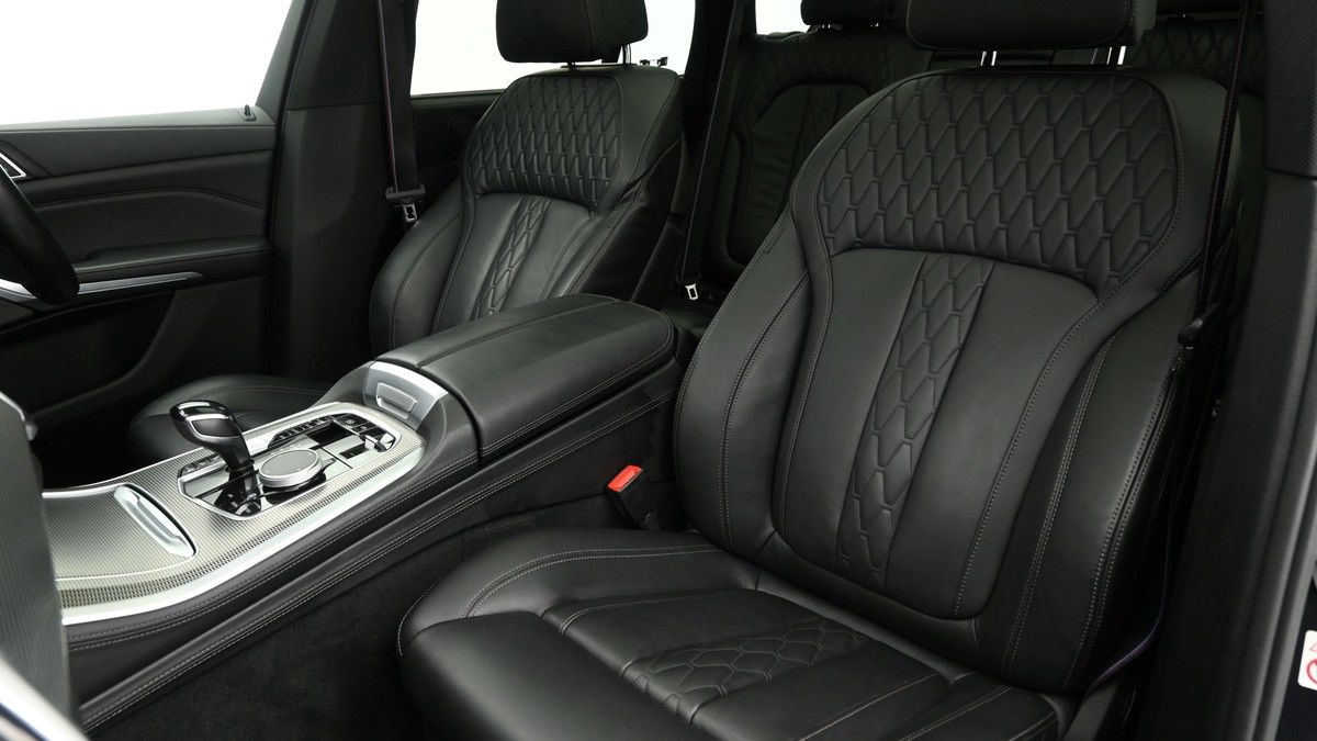 BMW X5 Image 4