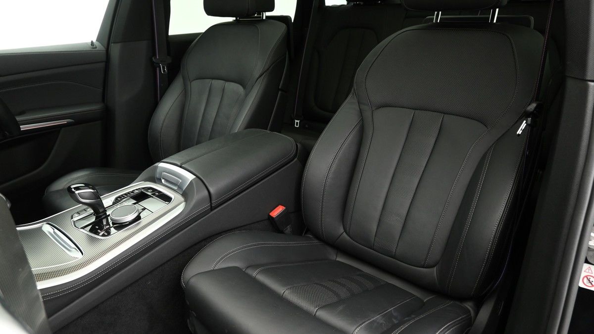 BMW X5 Image 5