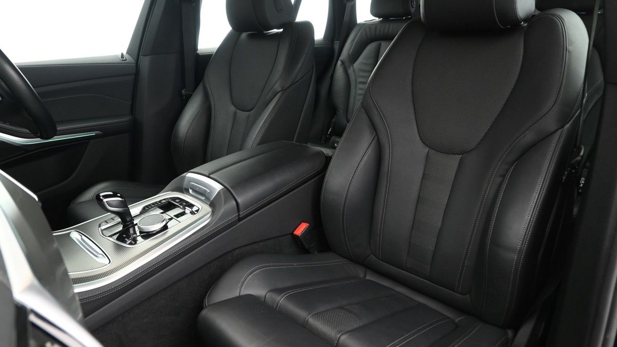 BMW X5 Image 4