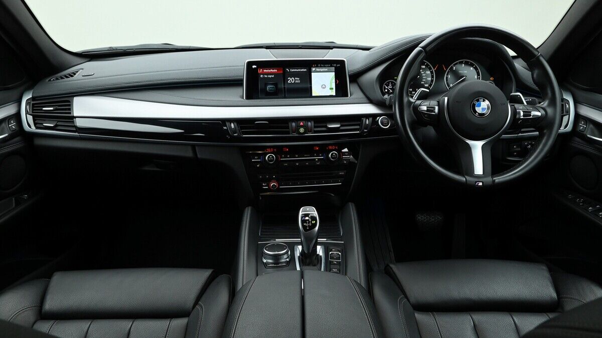 BMW X6 Image 14