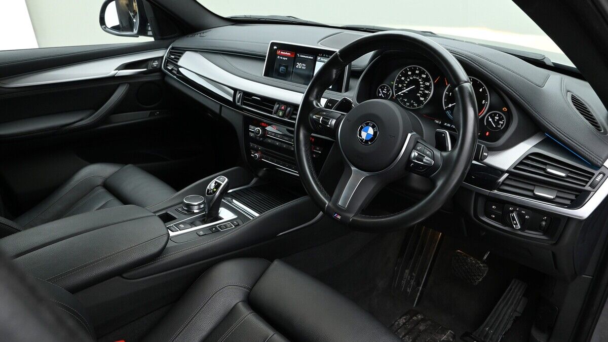 BMW X6 Image 3