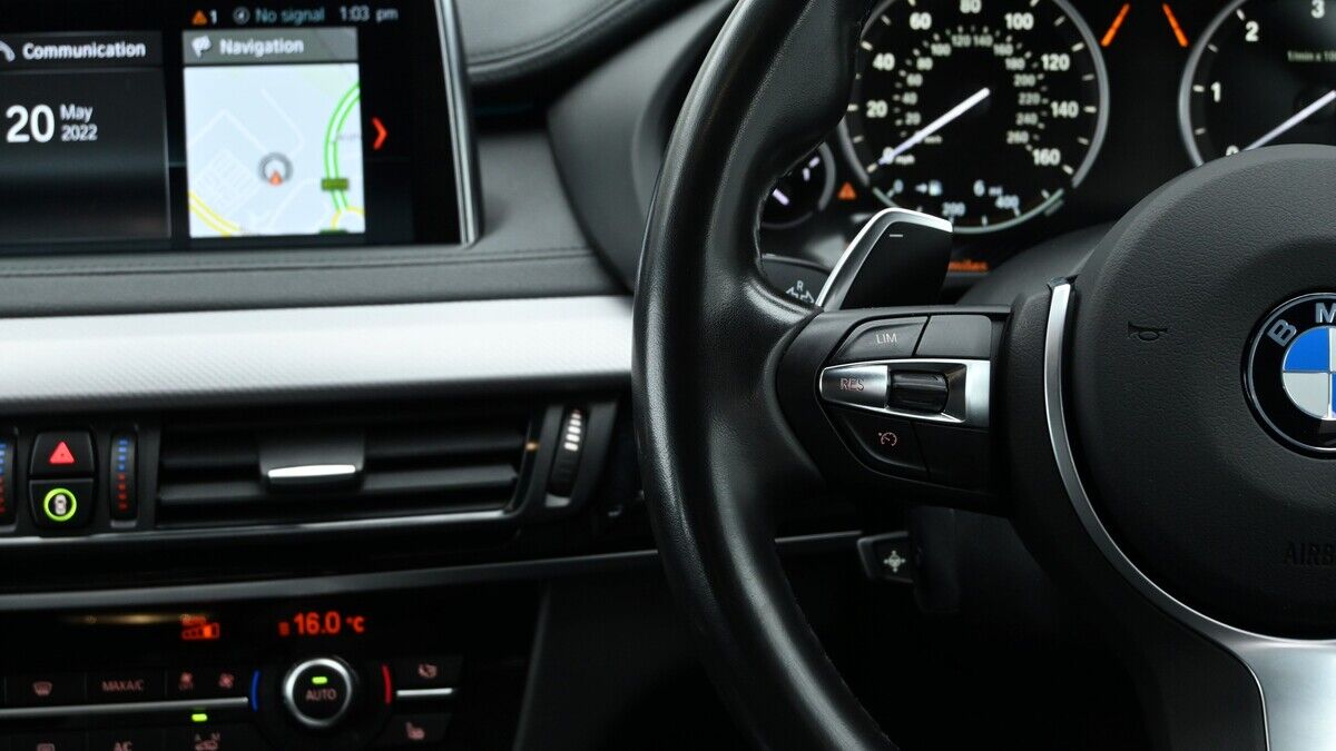 BMW X6 Image 15