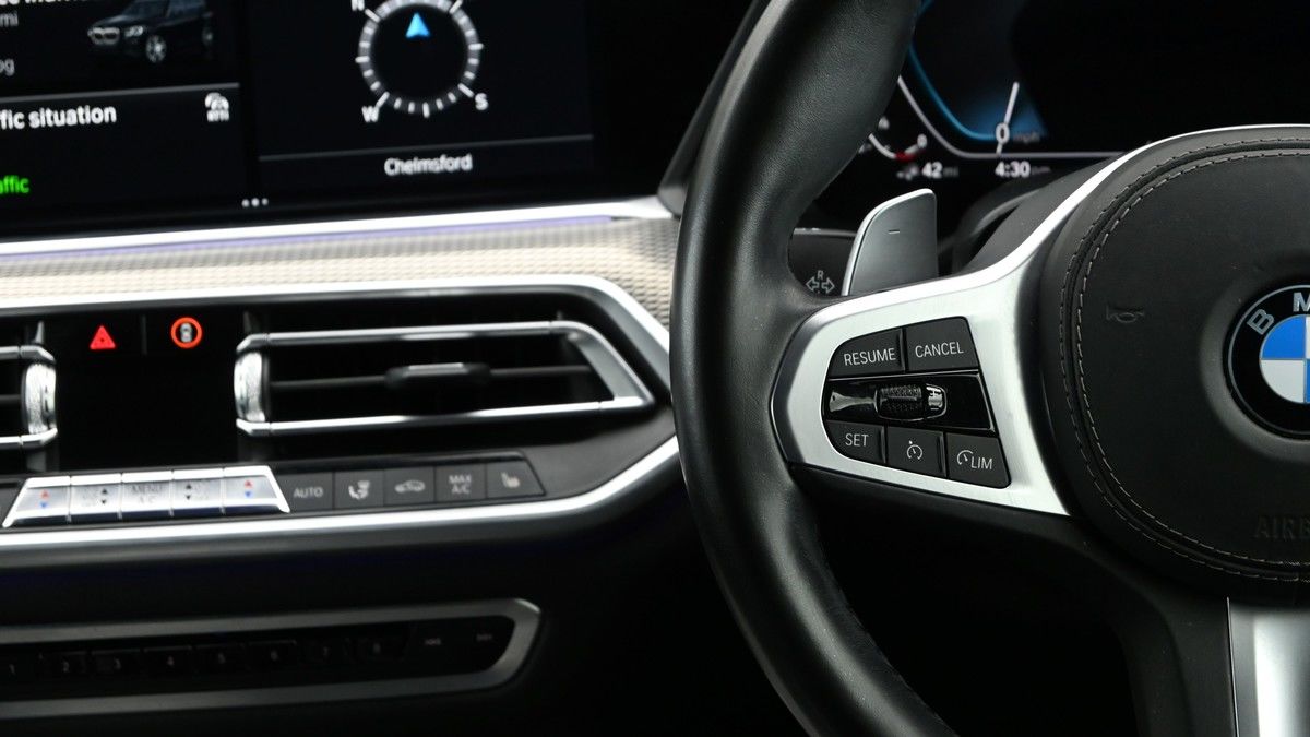 BMW X5 Image 15