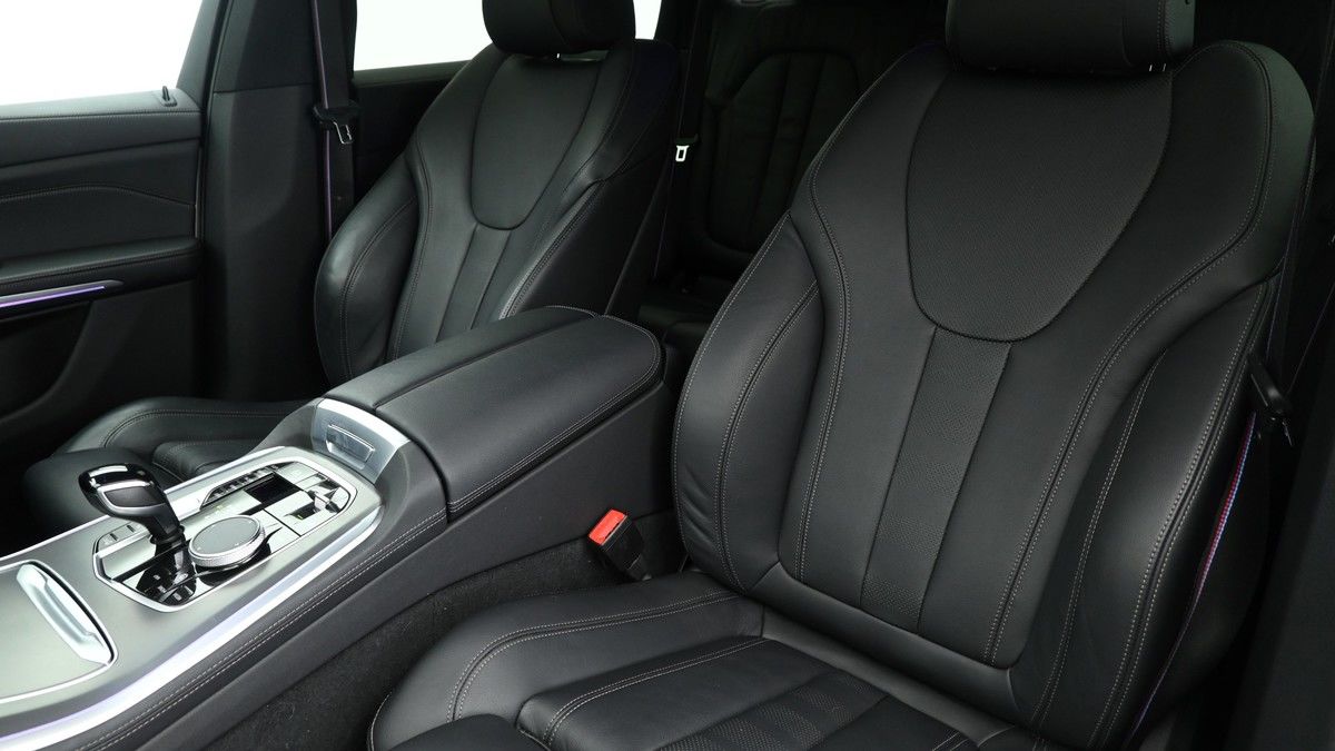 BMW X5 Image 4