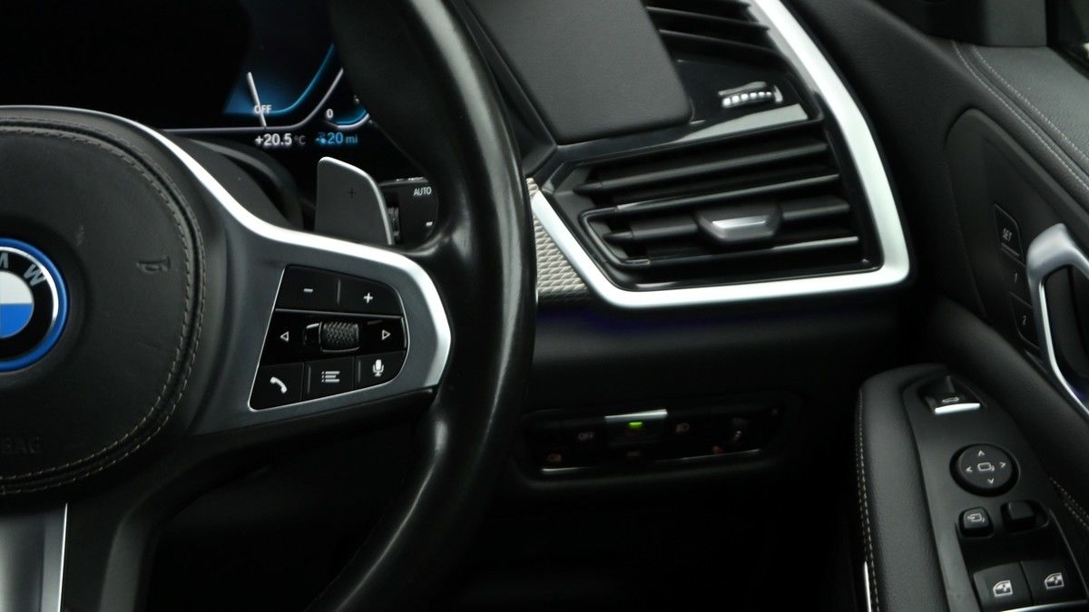 BMW X5 Image 16