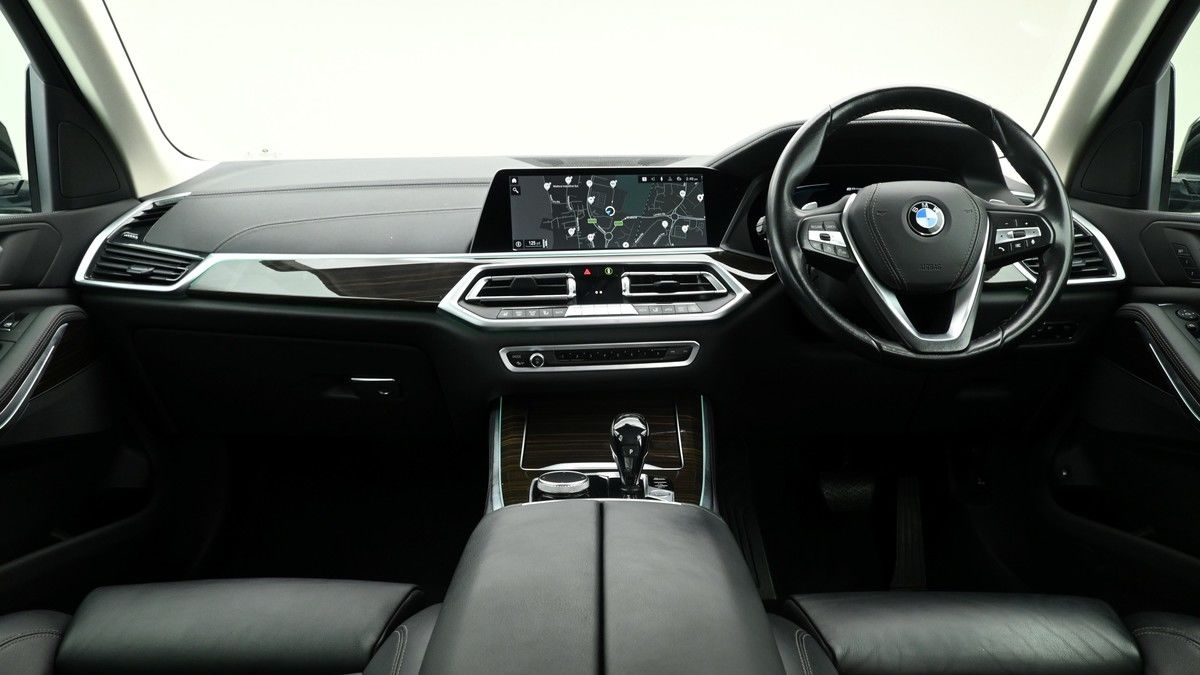 BMW X5 Image 13