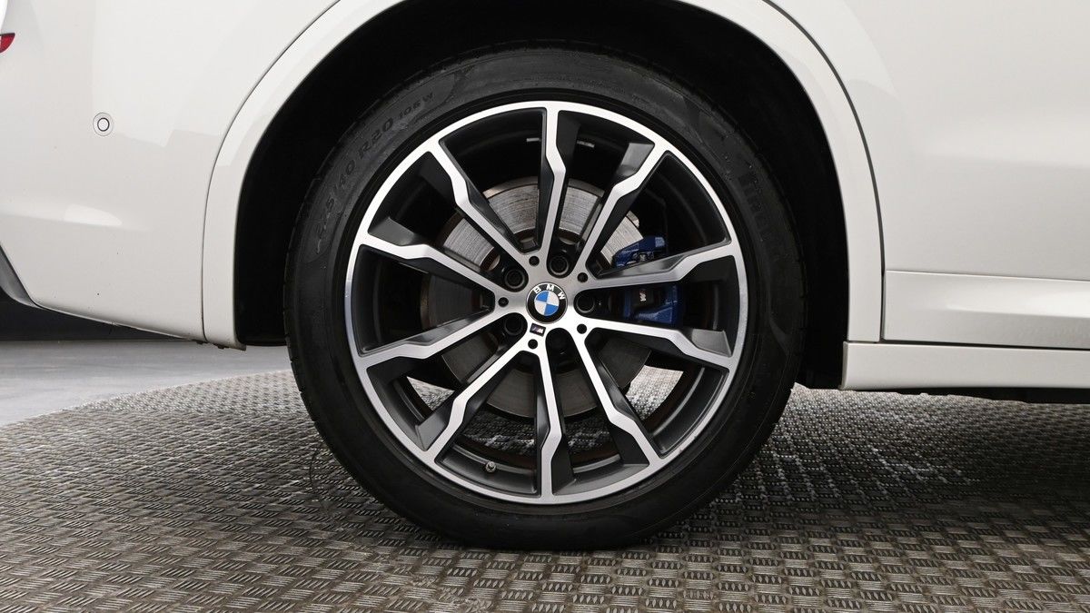 BMW X3 Image 9