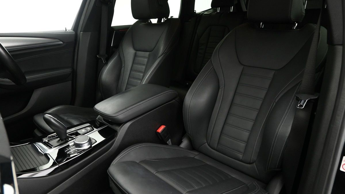 BMW X3 Image 4