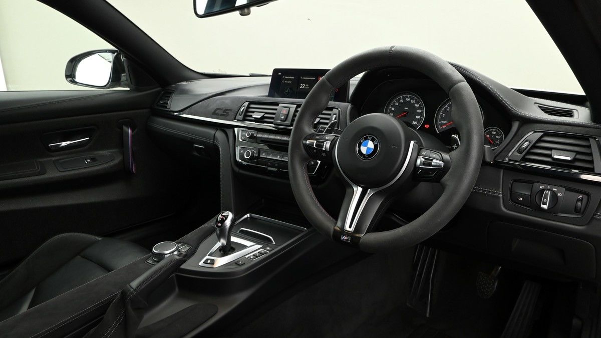 BMW M4 Image 3