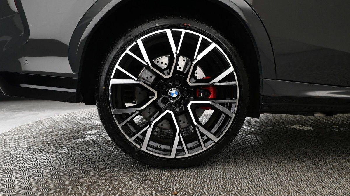 BMW X6 M Image 9