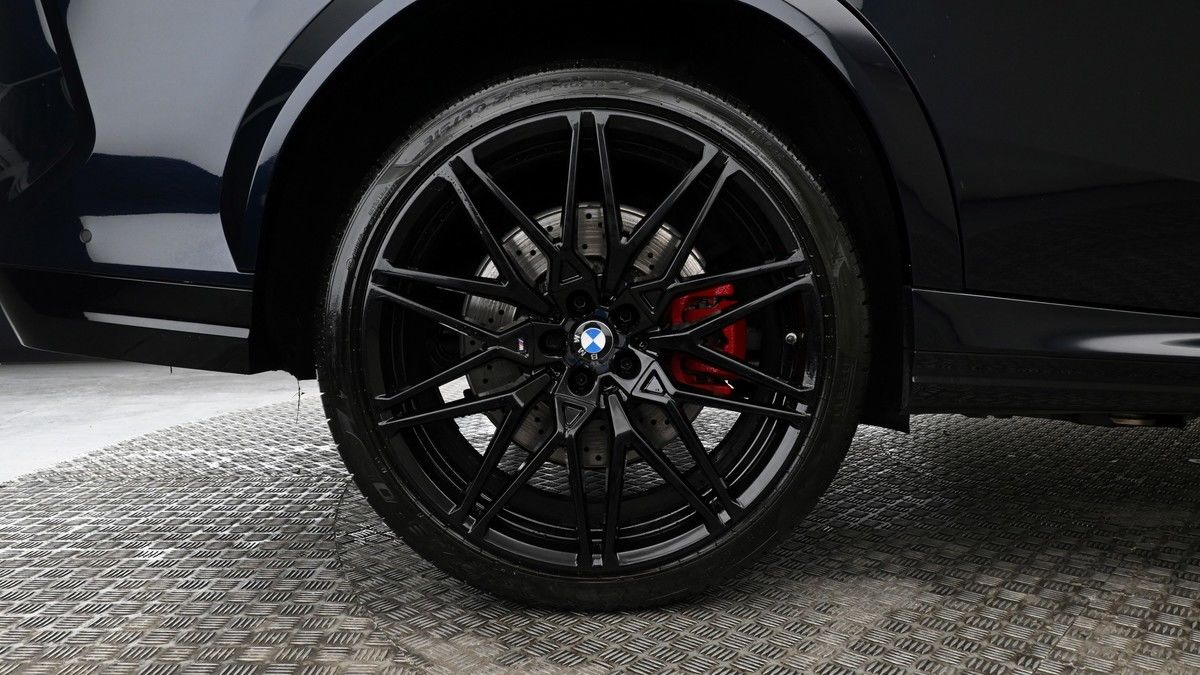 BMW X6 M Image 9