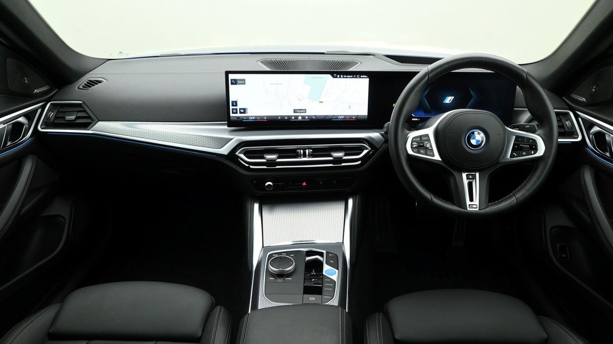 BMW i4 Image 14