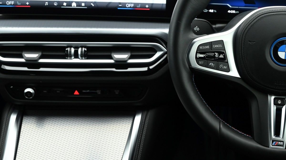 BMW i4 Image 15