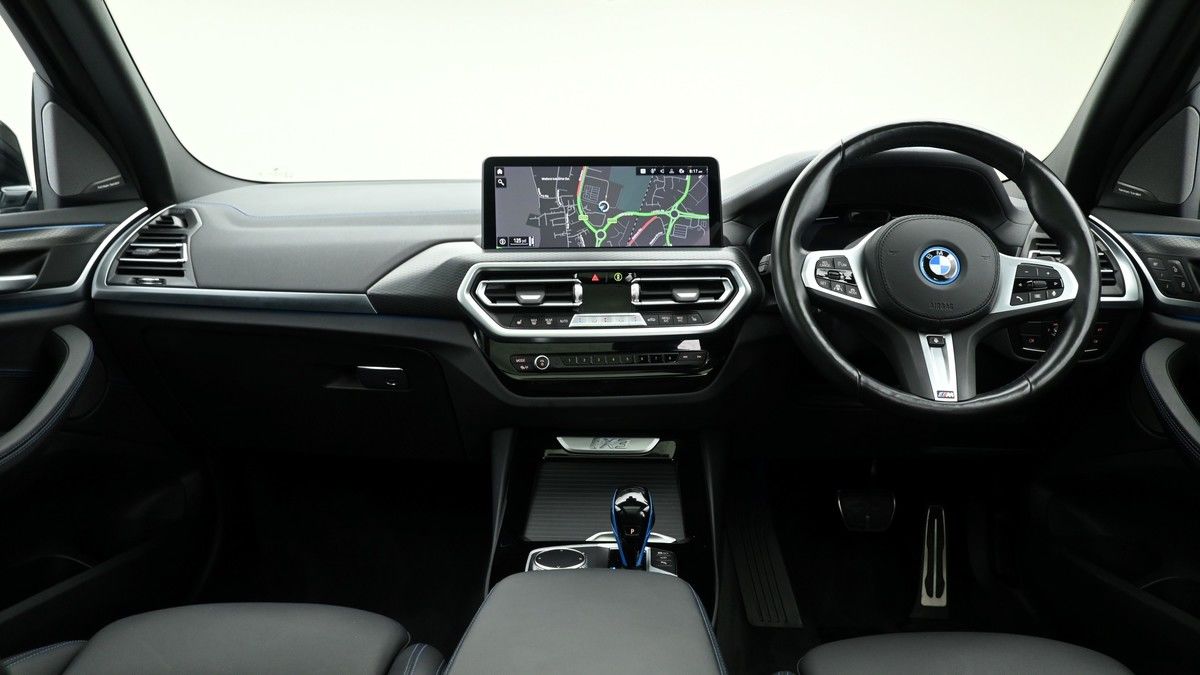 BMW iX3 Image 14