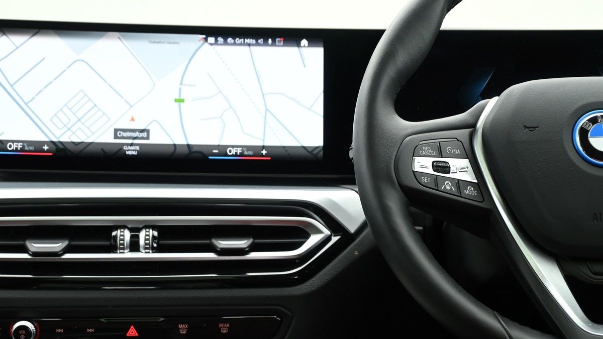 BMW i4 Image 15