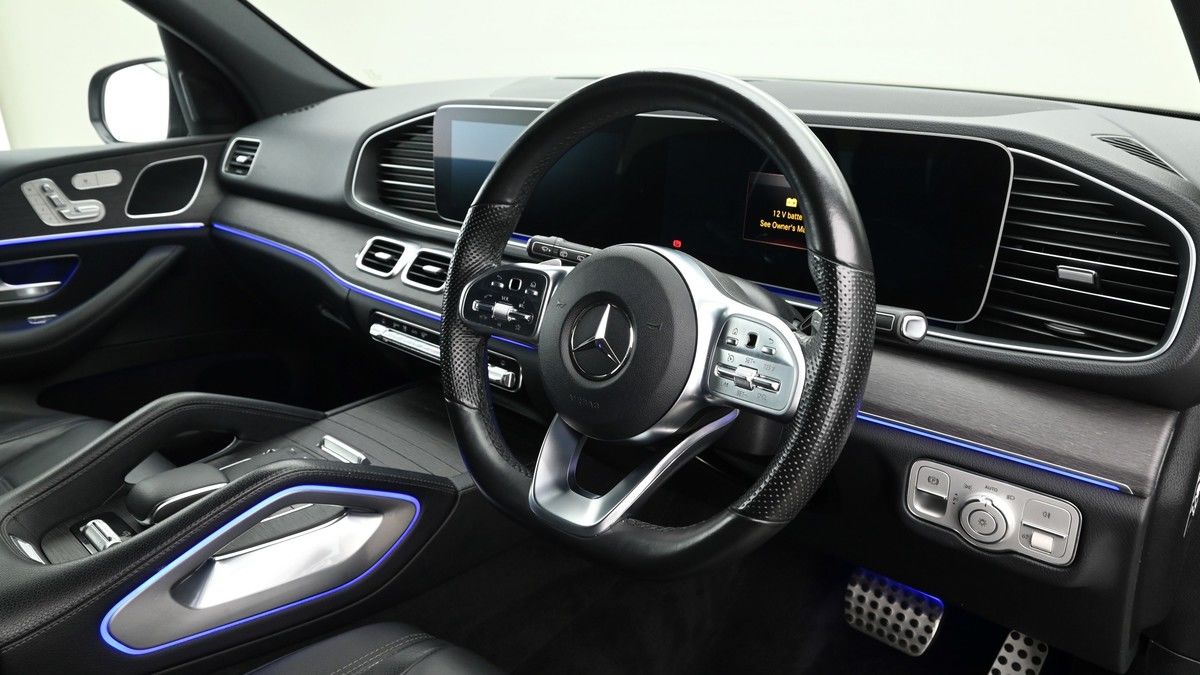 Mercedes-Benz GLE Image 3