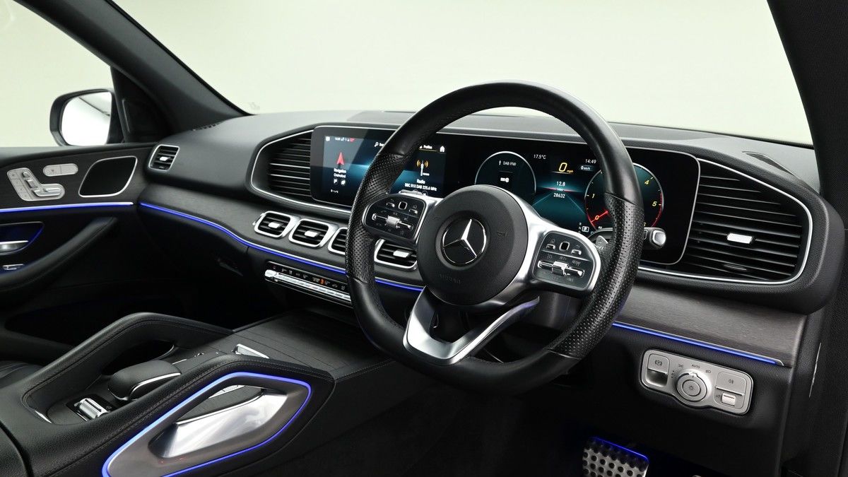 Mercedes-Benz GLE Image 3