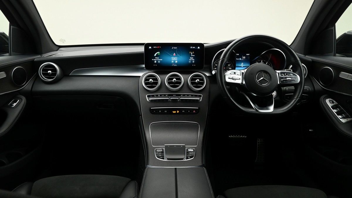 Mercedes-Benz GLC Image 14