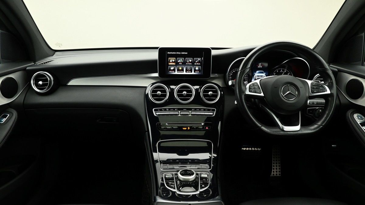 Mercedes-Benz GLC Image 14