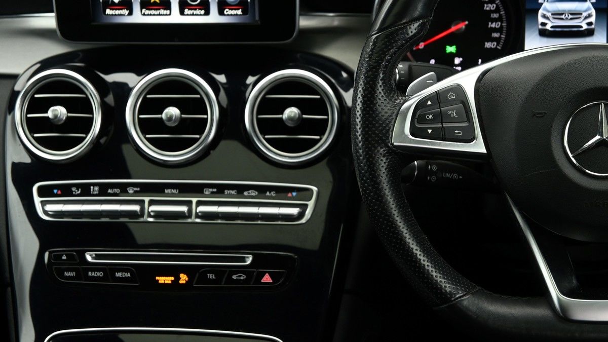 Mercedes-Benz GLC Image 15