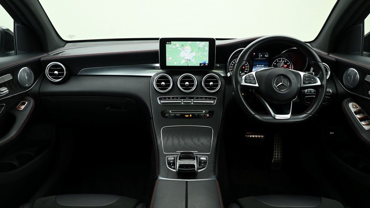 Mercedes-Benz GLC Image 14