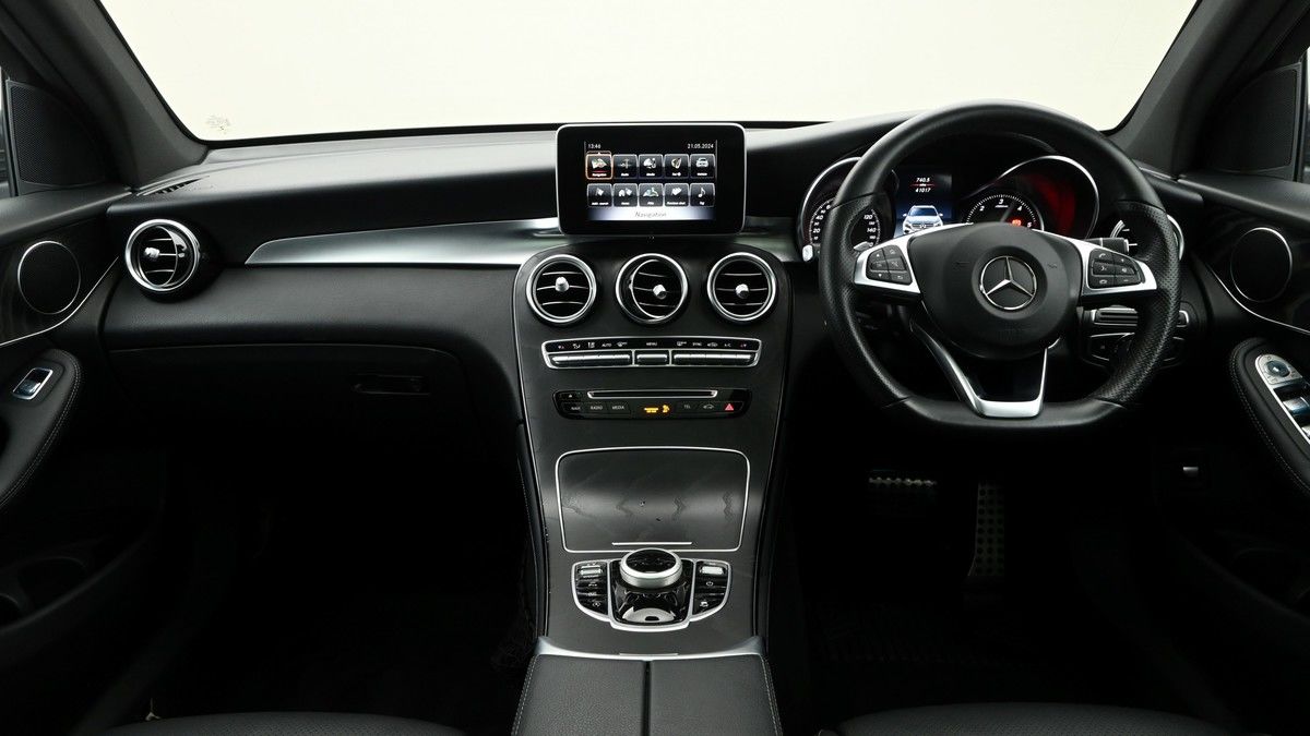 Mercedes-Benz GLC Image 14