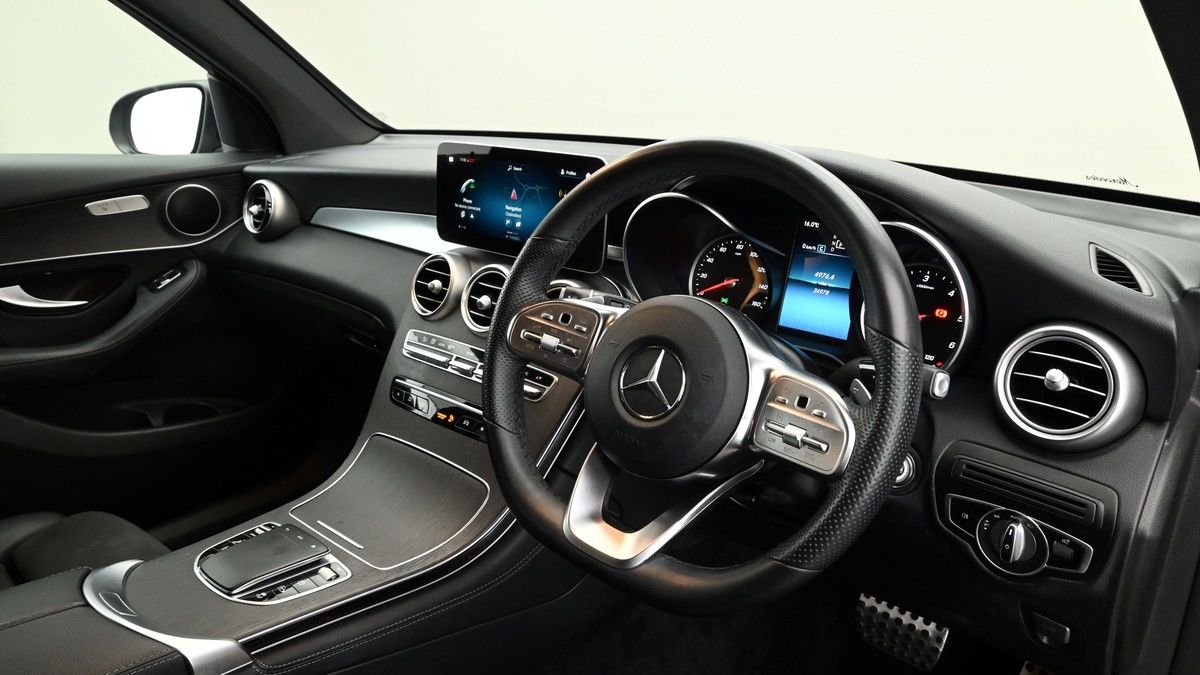 Mercedes-Benz GLC Image 3