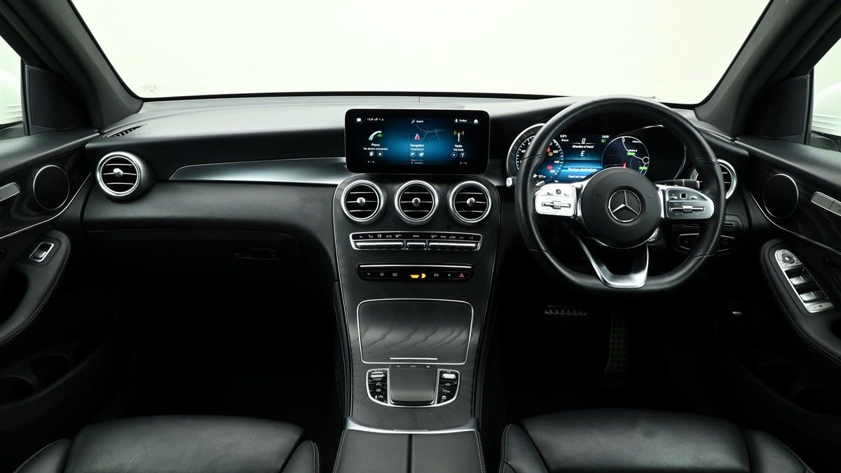 Mercedes-Benz GLC Image 14