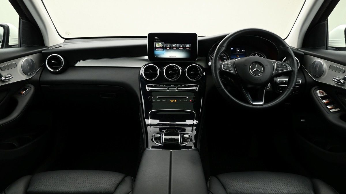 Mercedes-Benz GLC Image 14