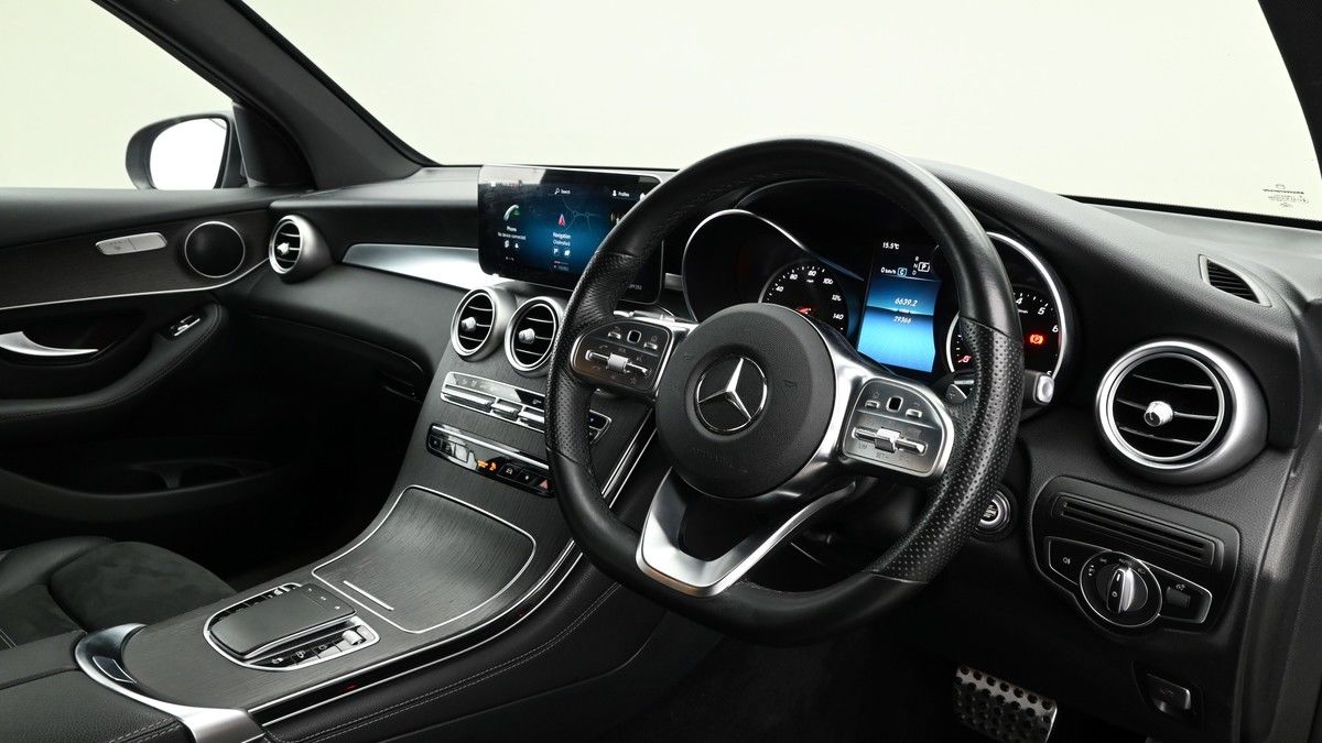 More views of Mercedes-Benz GLC